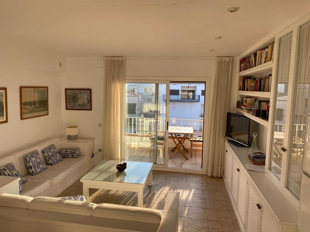 Port De'N Perris Lägenhet L' Escala Exteriör bild